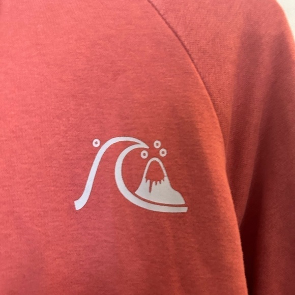Quicksilver, medium graphic pull over hoodie - Picture 3 of 7